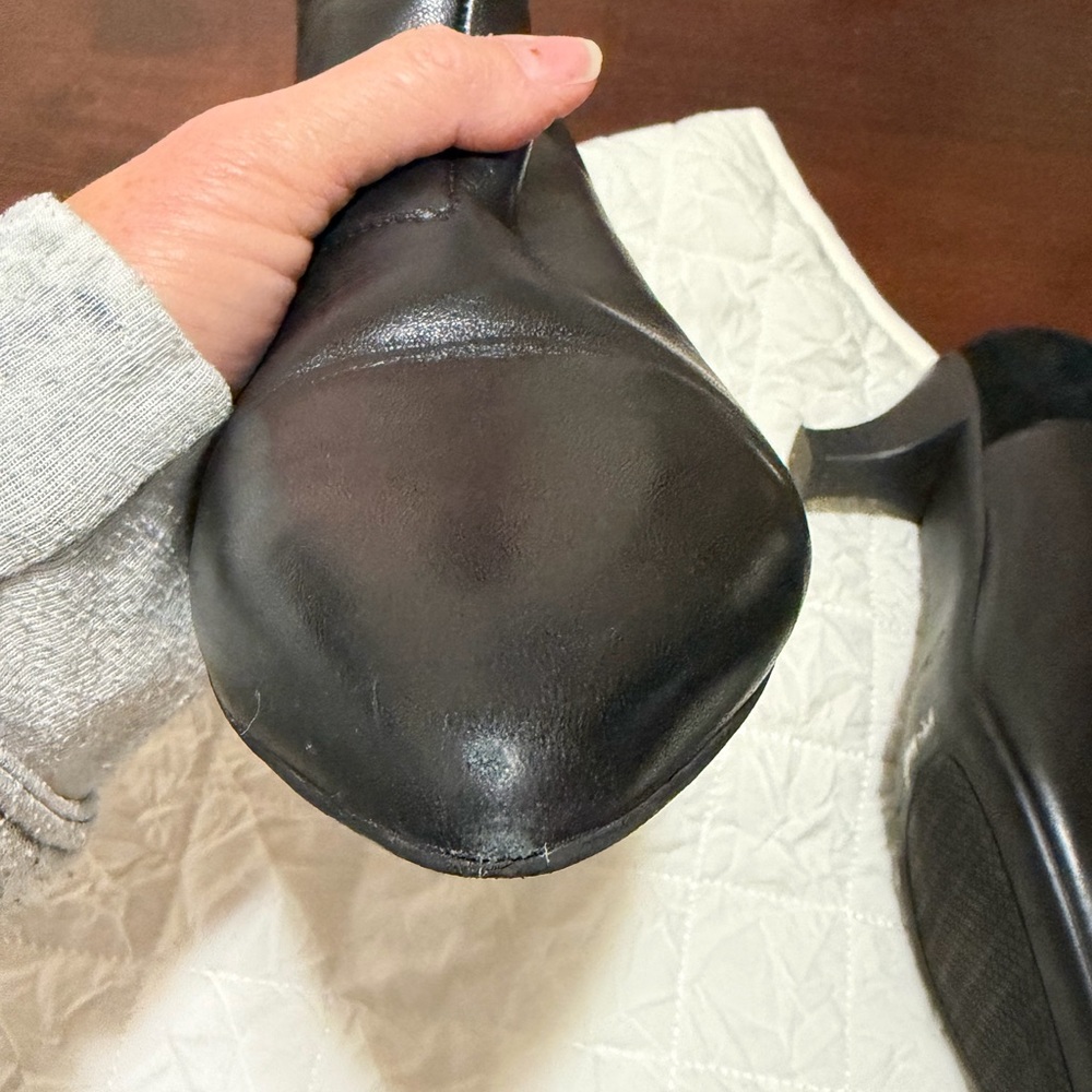 Clark’s Erin Kipley black bootie, gently used sz 11 - Picture 7 of 15